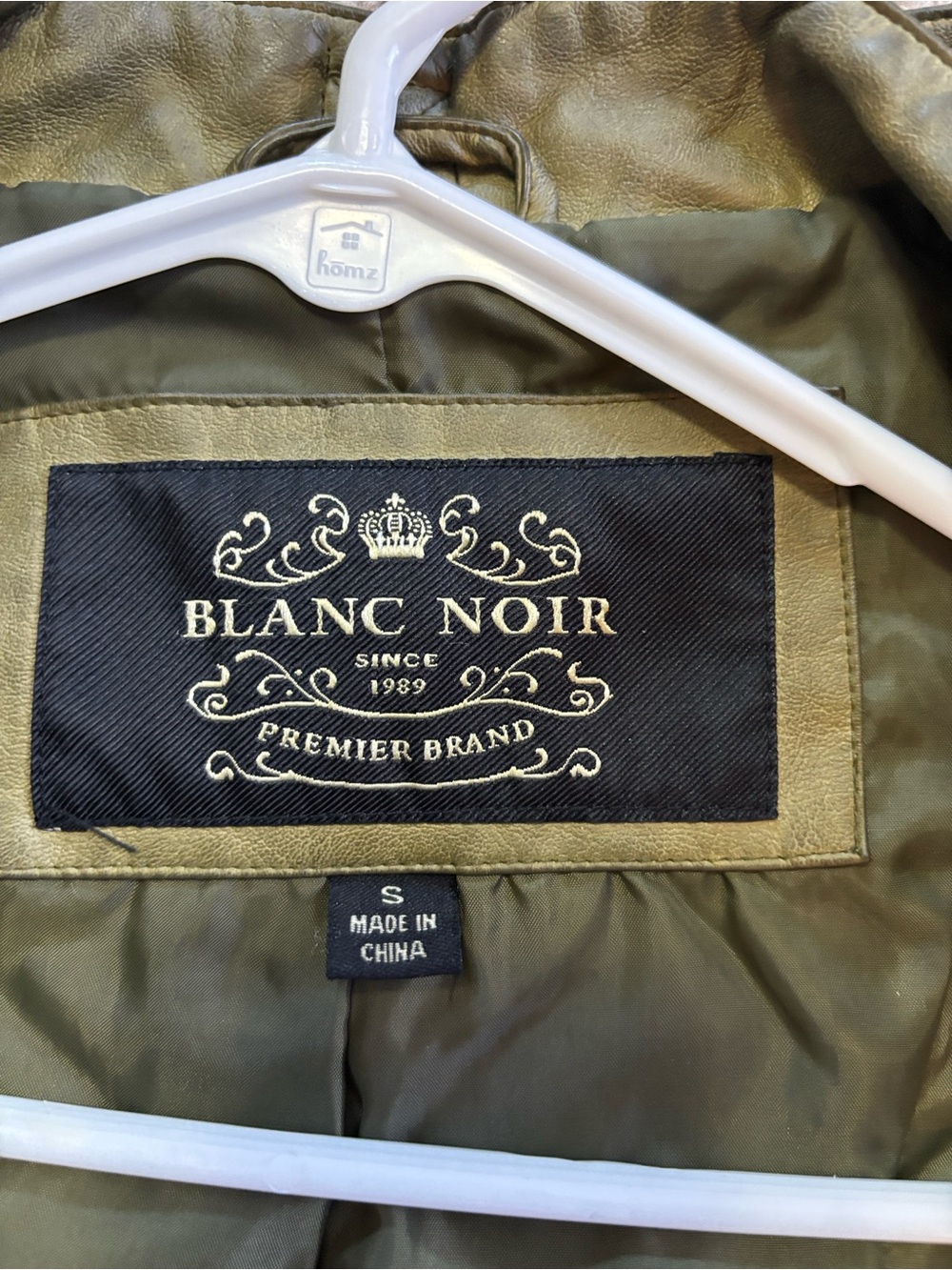 blanc noir Olive Quilted Faux Leather Moto Jacket - Picture 3 of 12